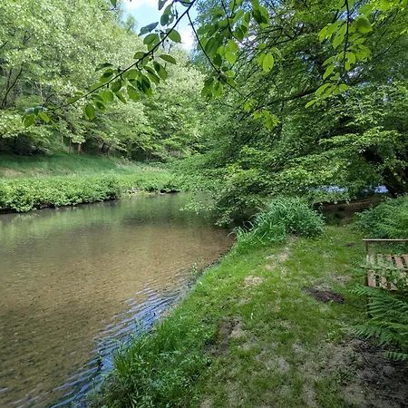 別荘 The Nest - Luxury Tiny Riverside Beneath A Medieval Chateau Jumilhac-le-Grand